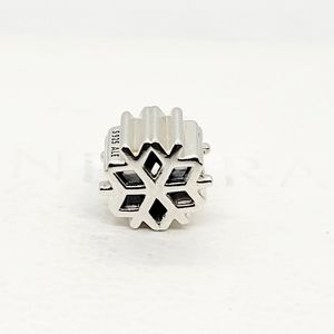 ❄️ Authentic Pandora ⭐️RETIRED⭐️ SNOWFLAKE CHARM